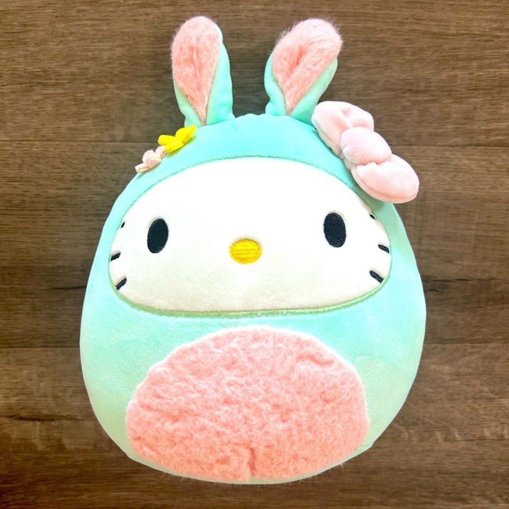 9” Hello Kitty Squishmallow Rabbit